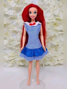 Mattel Disney The Little Mermaid Ariel on Land Doll Flat Feet Beautiful